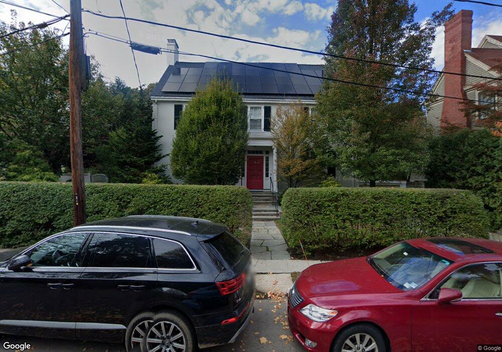 7 Mercer Cir, Cambridge, MA 02138 - photo 1