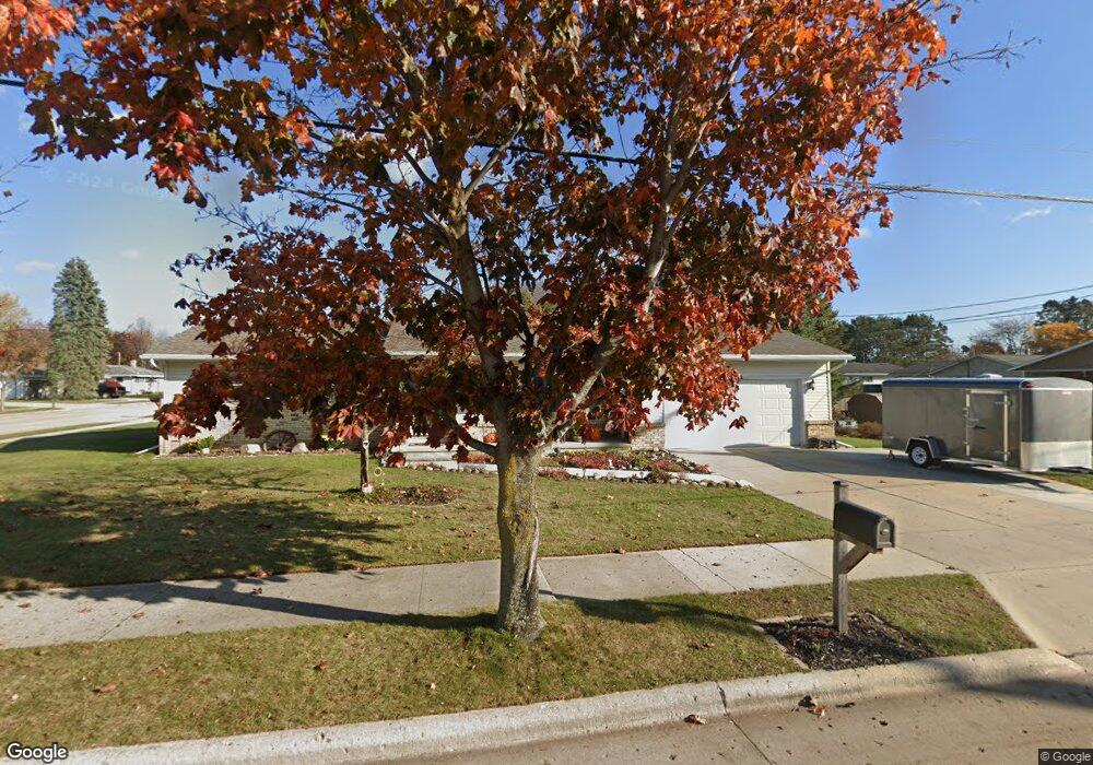 4311 Lowell St, Two Rivers, WI 54241 - photo 1