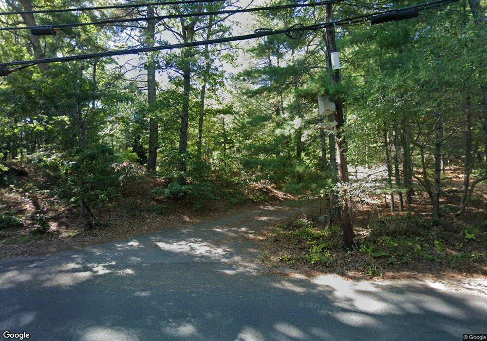 40 Shannock Rd, Wakefield, RI 02879 - photo 1