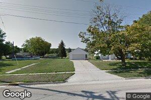 202 W 7th St, Pecatonica, IL 61063