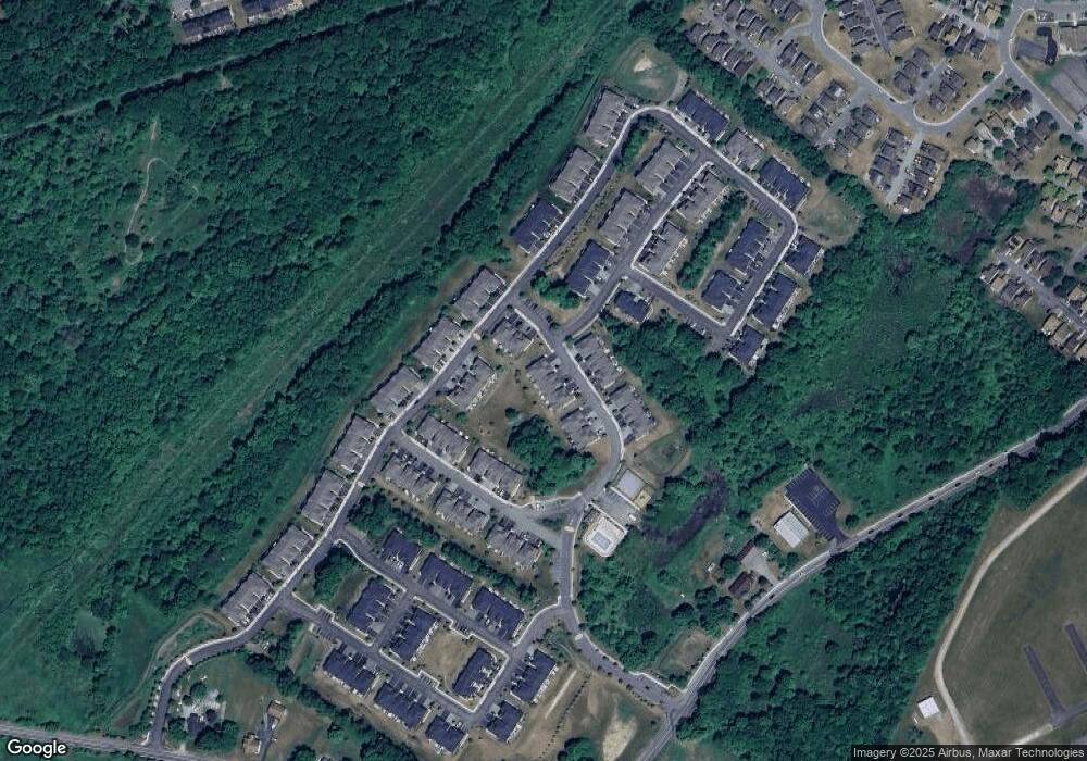 39 Maple Fields Dr, Middletown, NY 10940 - photo 1