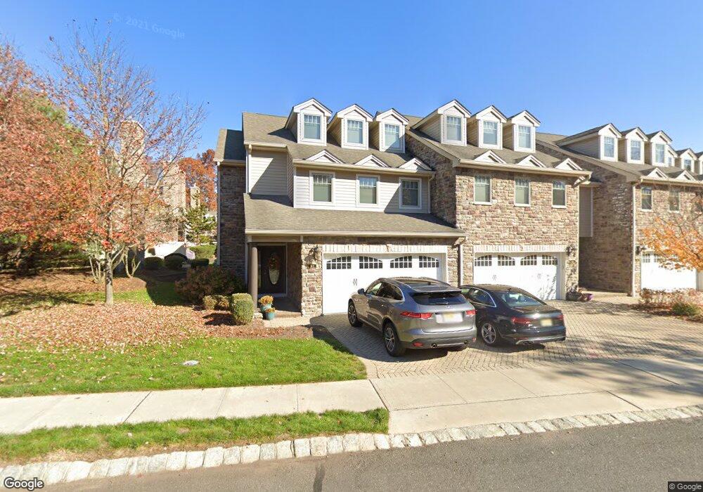 60 Eggers Ct unit B, Summit, NJ 07901 - photo 1