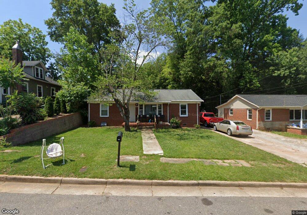 221 Brevard St, Statesville, NC 28677 - photo 1