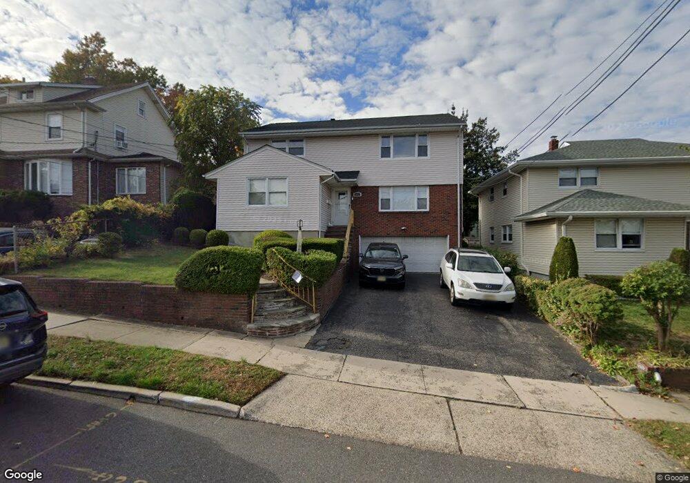 982 Slocum Ave unit 1st/F, Ridgefield, NJ 07657 - photo 1