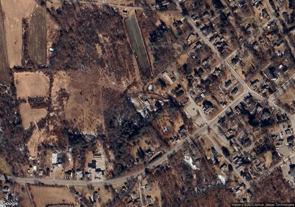 112 Union St unit 1, Barre, MA 01005 - photo 1