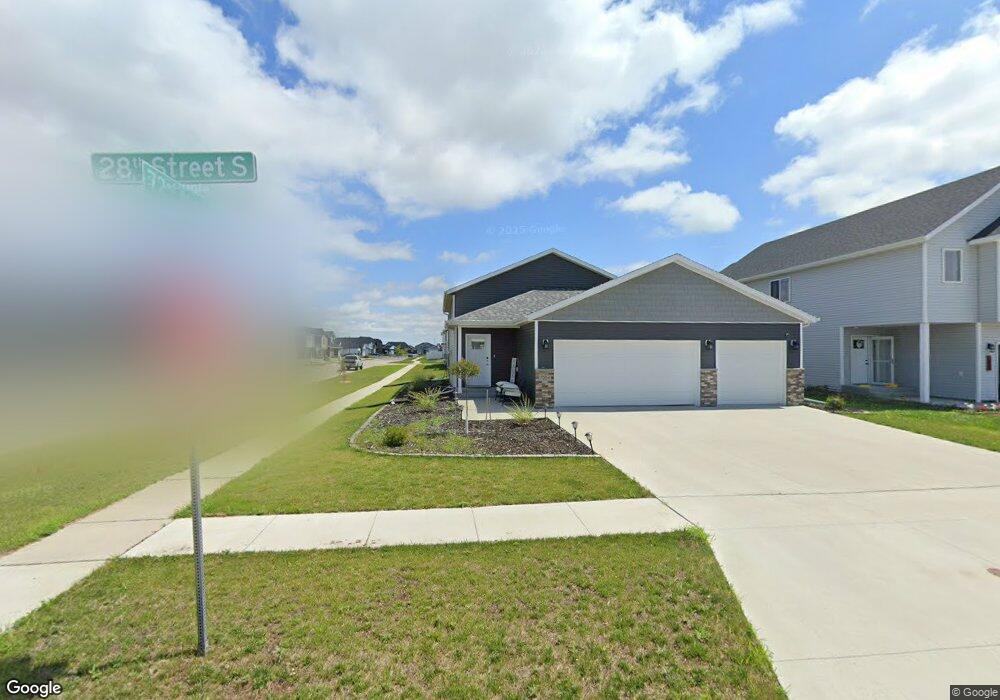 7204 28th St S, Fargo, ND 58104 - photo 1