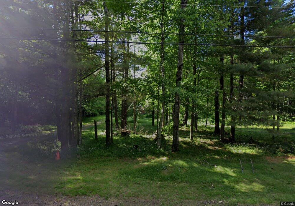 829 Maple St, Bethlehem, NH 03574 - photo 1