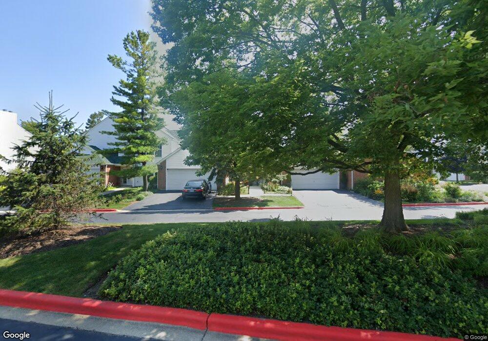 105 Hampton Blvd unit 1D, Lake Bluff, IL 60044 - photo 1