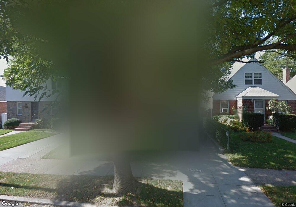 4728 196th St, Flushing, NY 11358 - photo 1