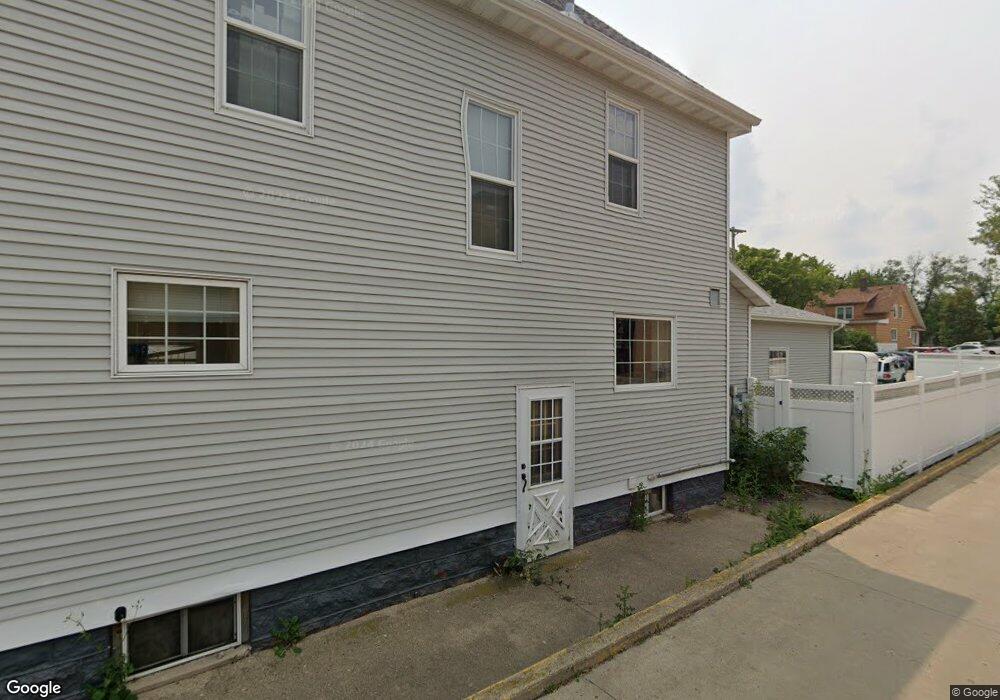 414 2nd Ave SW, Jamestown, ND 58401 - photo 1