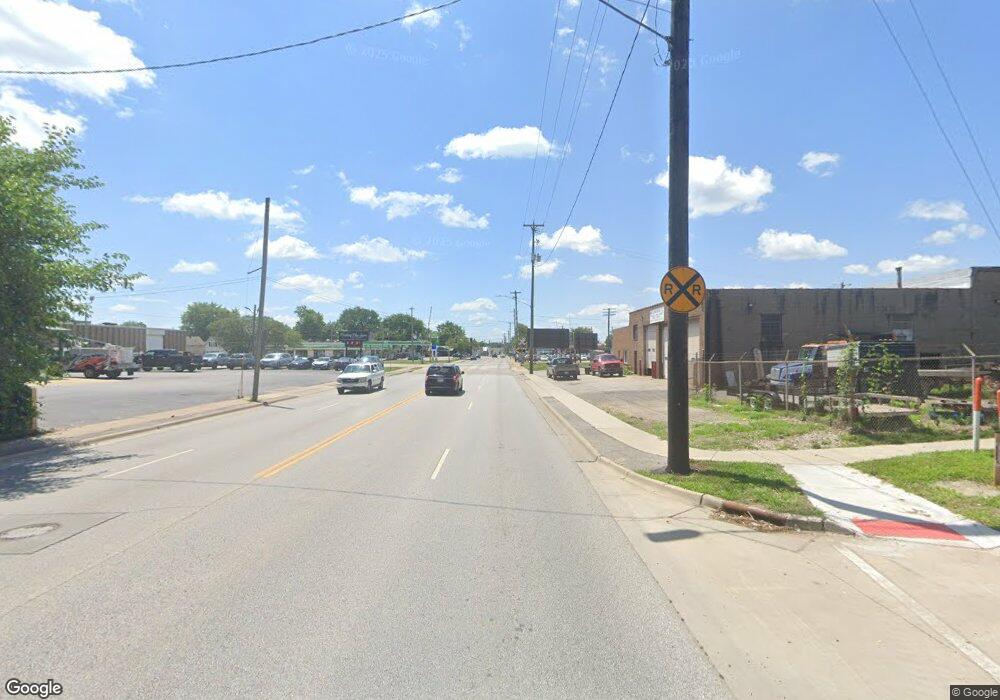 W 5th, Davenport, IA 52802 - photo 1