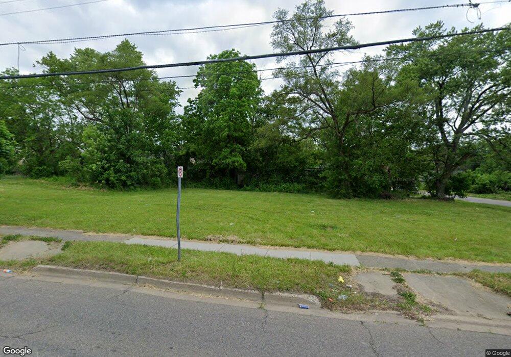 1617 N Franklin Ave, Flint, MI 48506 - photo 1