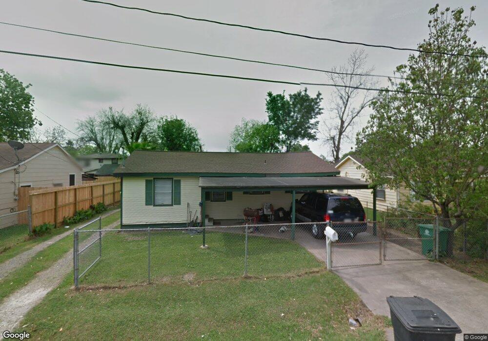 113 Oddo St, Houston, TX 77022 - photo 1