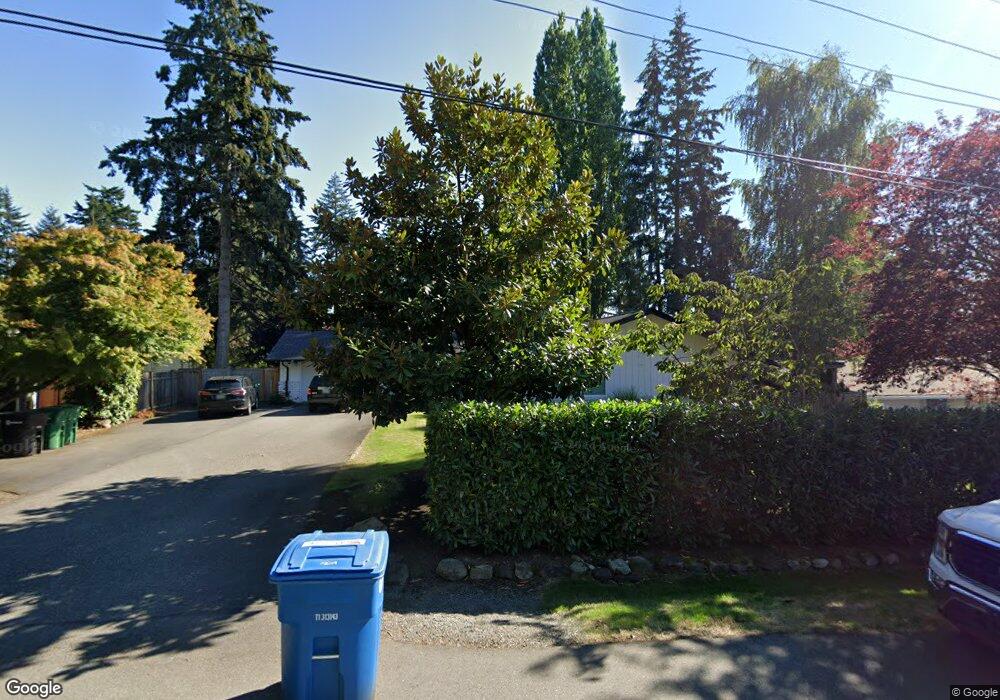 8209 SE 71st St, Mercer Island, WA 98040 - photo 1