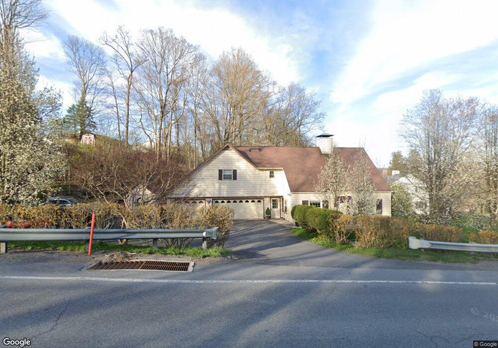 902 Goucher St, Johnstown, PA 15905 - photo 1