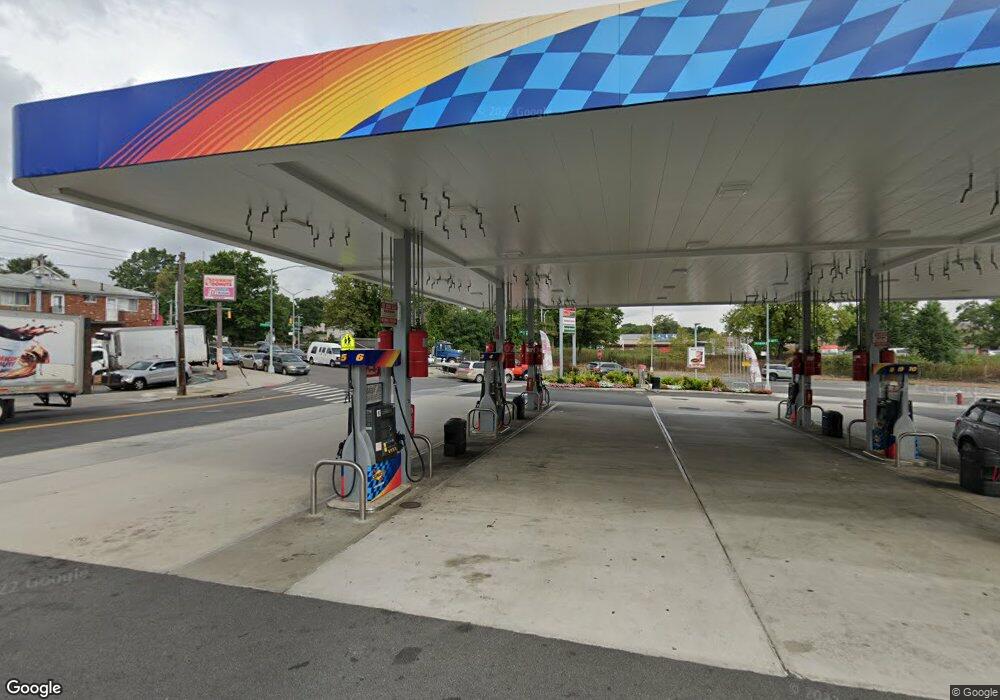 6119 Fresh Meadow Ln, Flushing, NY 11365 - photo 1