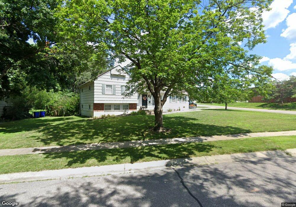 7315 Reeder St, Shawnee, KS 66203 - photo 1