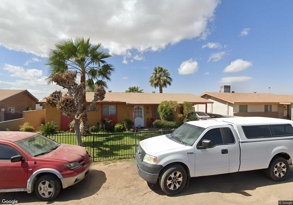 8368 S Yavapai Ln, Yuma, AZ 85364 - photo 1