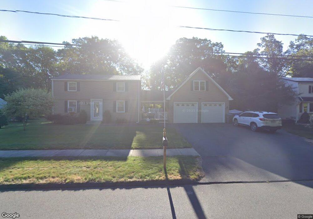 114 Carriage House, Enfield, CT 06082 - photo 1