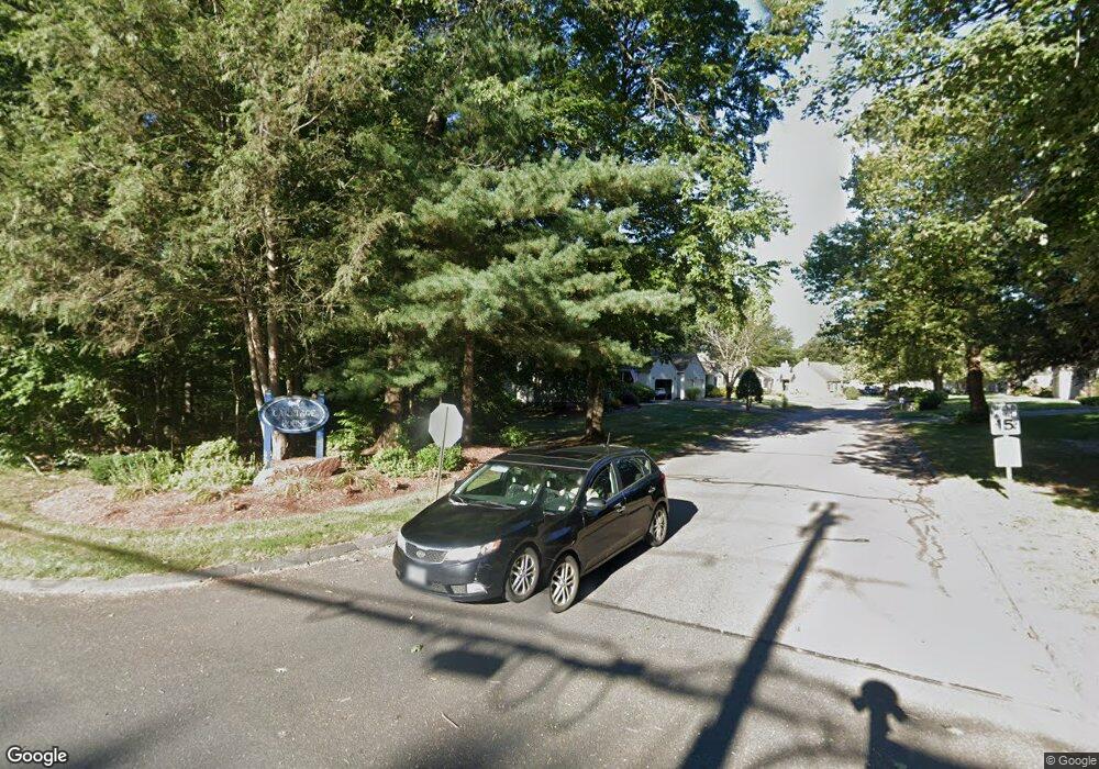 125 Carriage House, Enfield, CT 06082 - photo 1