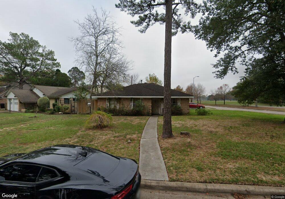 2335 Carleen Rd, Houston, TX 77018 - photo 1