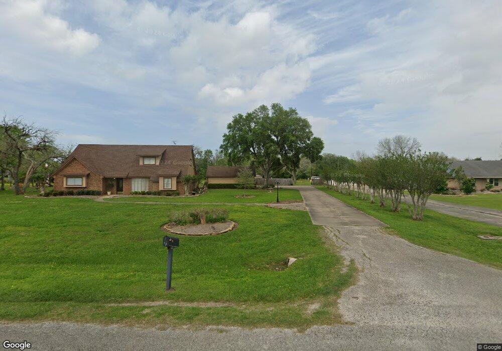 80 Brazos Dr, Bay City, TX 77414 - photo 1