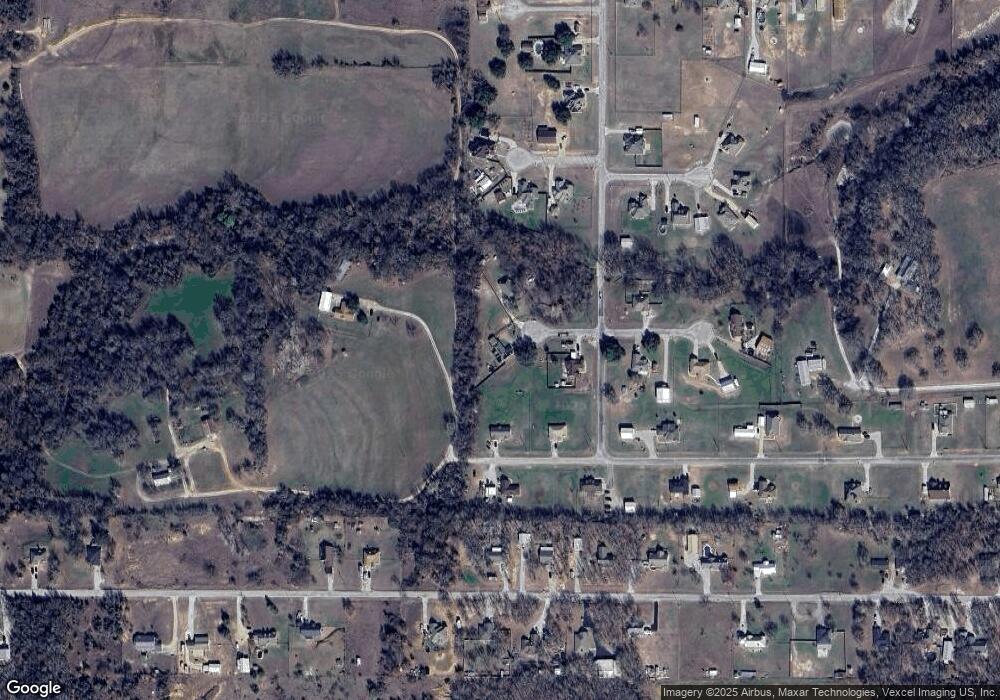 108 Candis Ct, Springtown, TX 76082 - photo 1