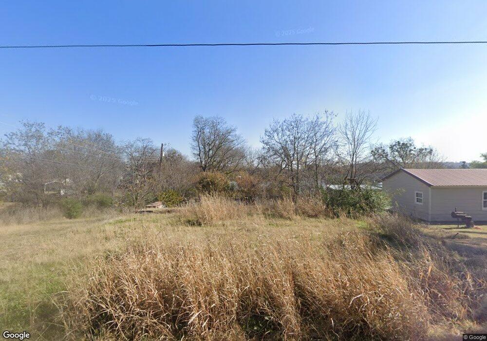706 N 1st St, Henryetta, OK 74437 - photo 1