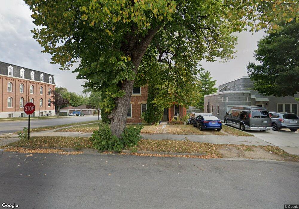 426 N State St, New Ulm, MN 56073 - photo 1