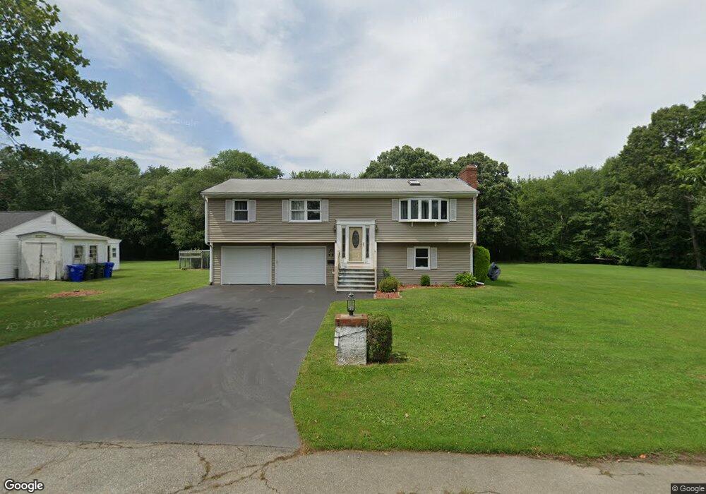 43 Elmwood Dr, Bristol, RI 02809 - photo 1