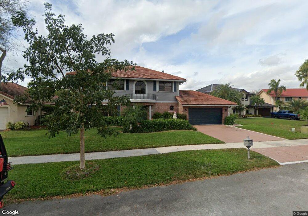 831 Altavista Terrace, Davie, FL 33325 - photo 1