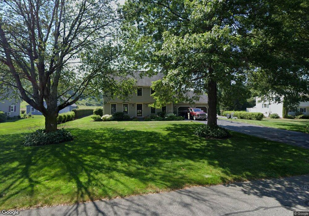 28 Capt Lathrop Dr, South Deerfield, MA 01373 - photo 1