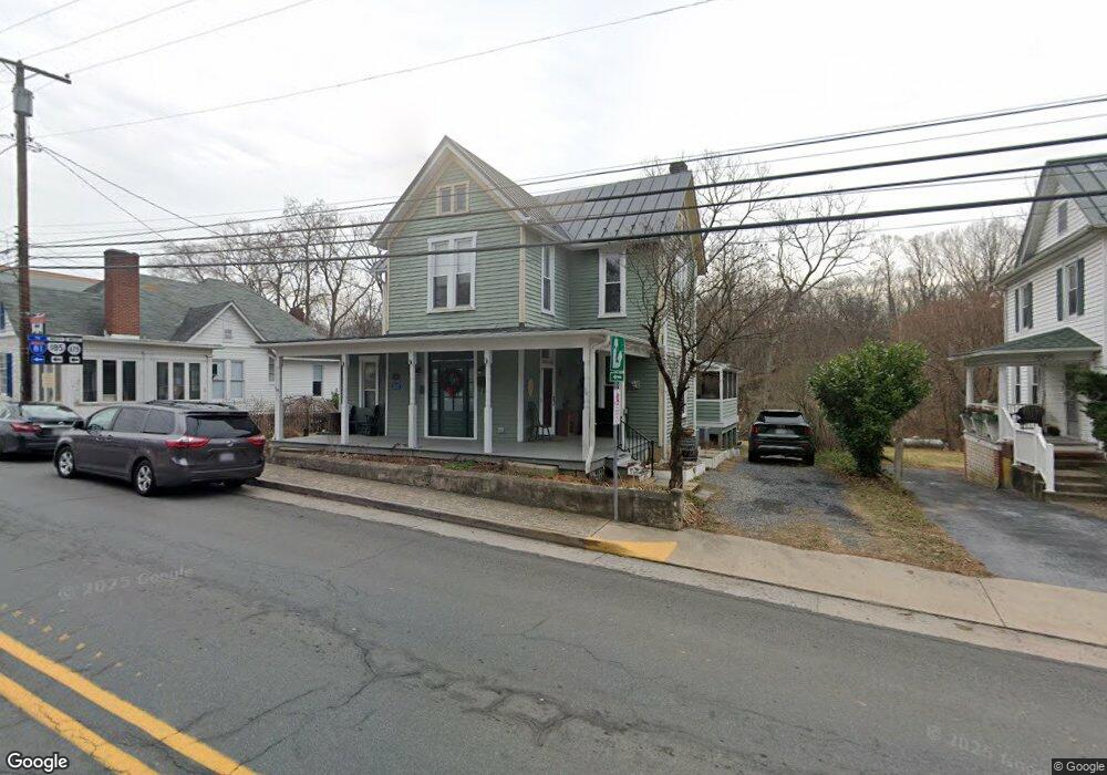 203 S Main St, Edinburg, VA 22824 - photo 1