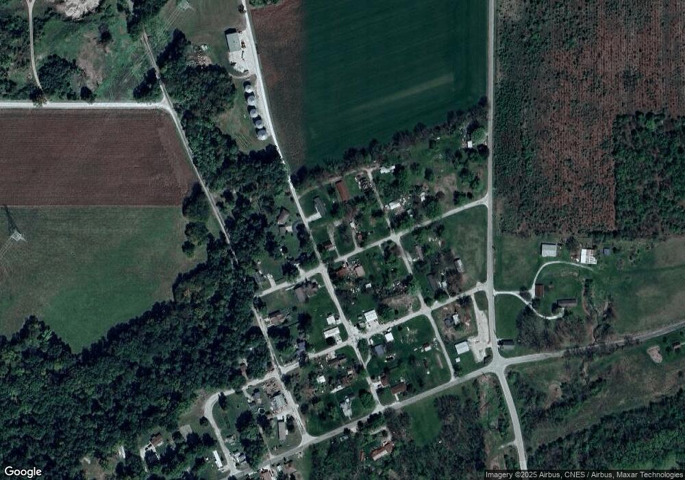 7802 E 4th St, Attica, IN 47918 - photo 1