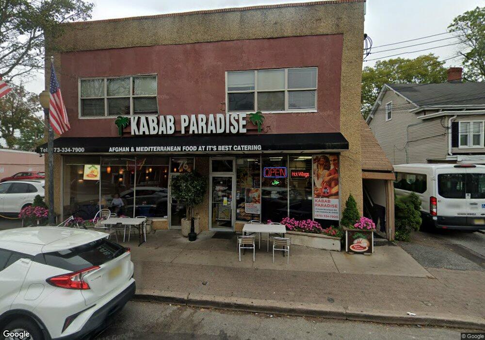 76 N Beverwyck Rd, Lake Hiawatha, NJ 07034 - photo 1