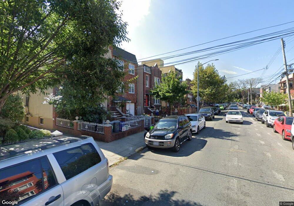 25-29 45 Th St unit 1, New York City, NY 11103 - photo 1