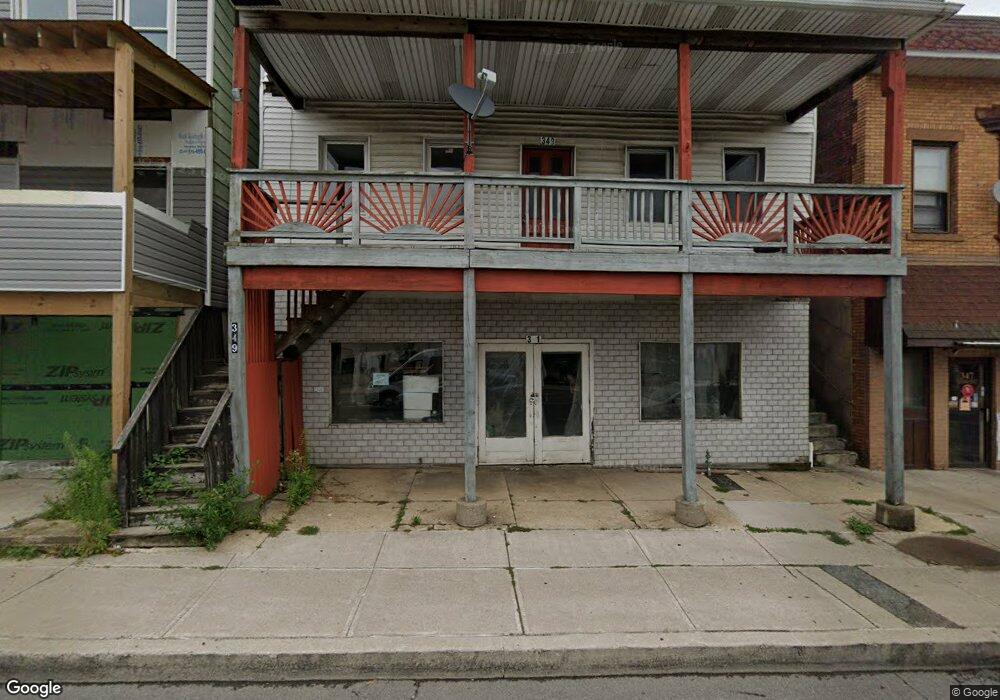 351 W Broad St, Hazleton, PA 18201 - photo 1