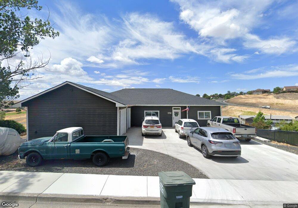 427 NW 22nd St, Pendleton, OR 97801 - photo 1