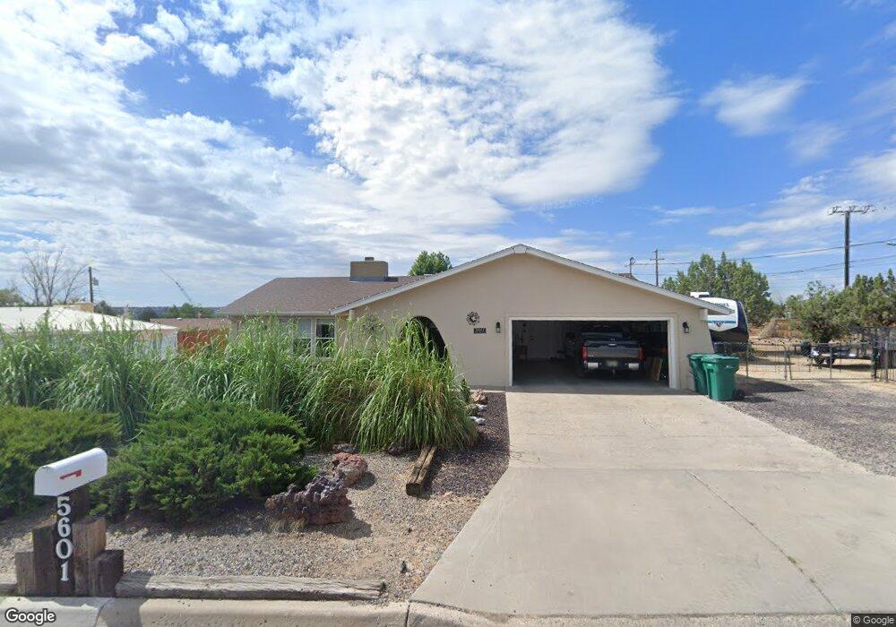 5601 Tarry Terrace Dr, Farmington, NM 87402 - photo 1