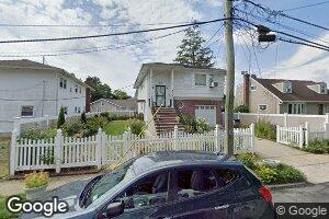 411 Clinton Ave, Rockville Centre, NY 11570