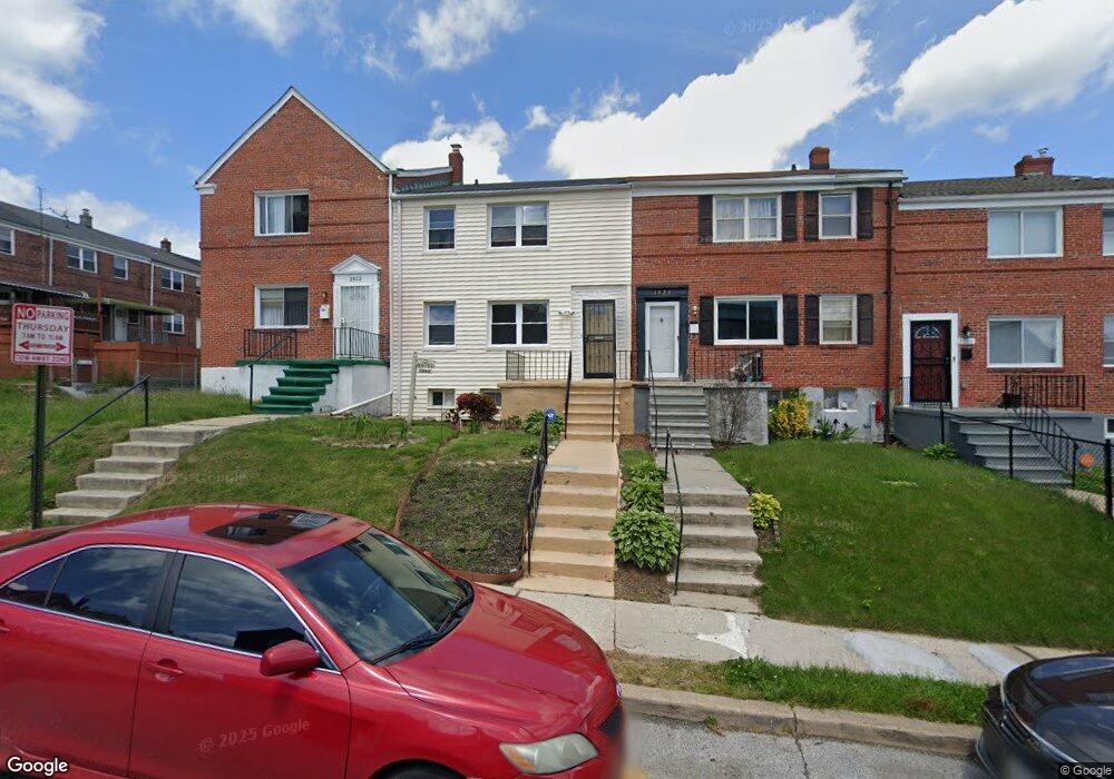 3930 Glenhunt Rd, Baltimore, MD 21229 - photo 1