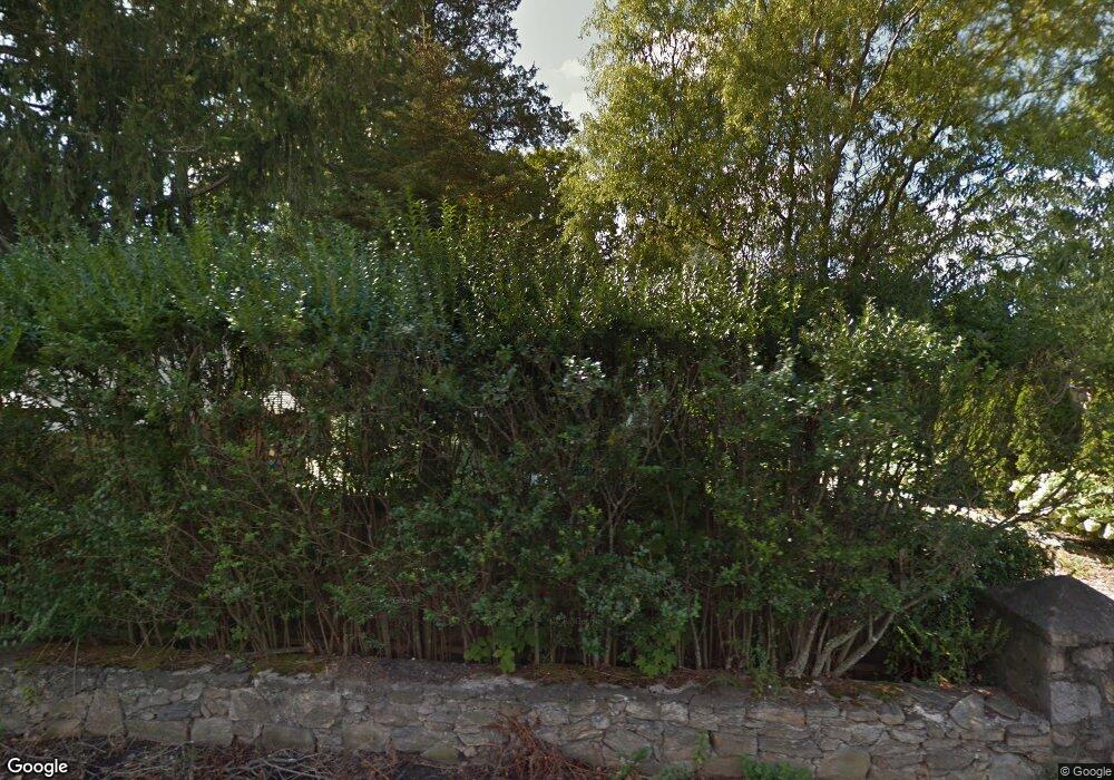 32 Indian Hill Rd unit 1, Westport, CT 06880 - photo 1