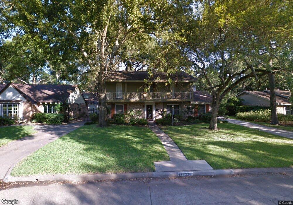 13822 Kingsride Ln, Houston, TX 77079 - photo 1