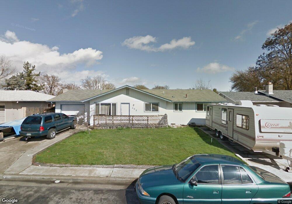 492 Strait Way, Central Point, OR 97502 - photo 1