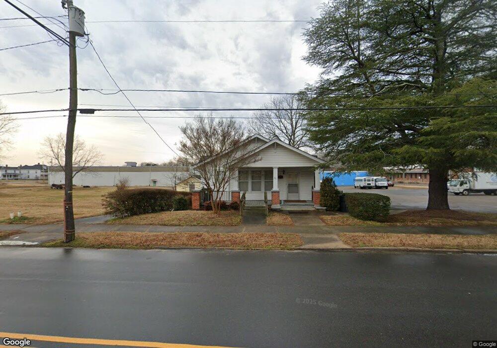 211 Broad St, Oxford, NC 27565 - photo 1