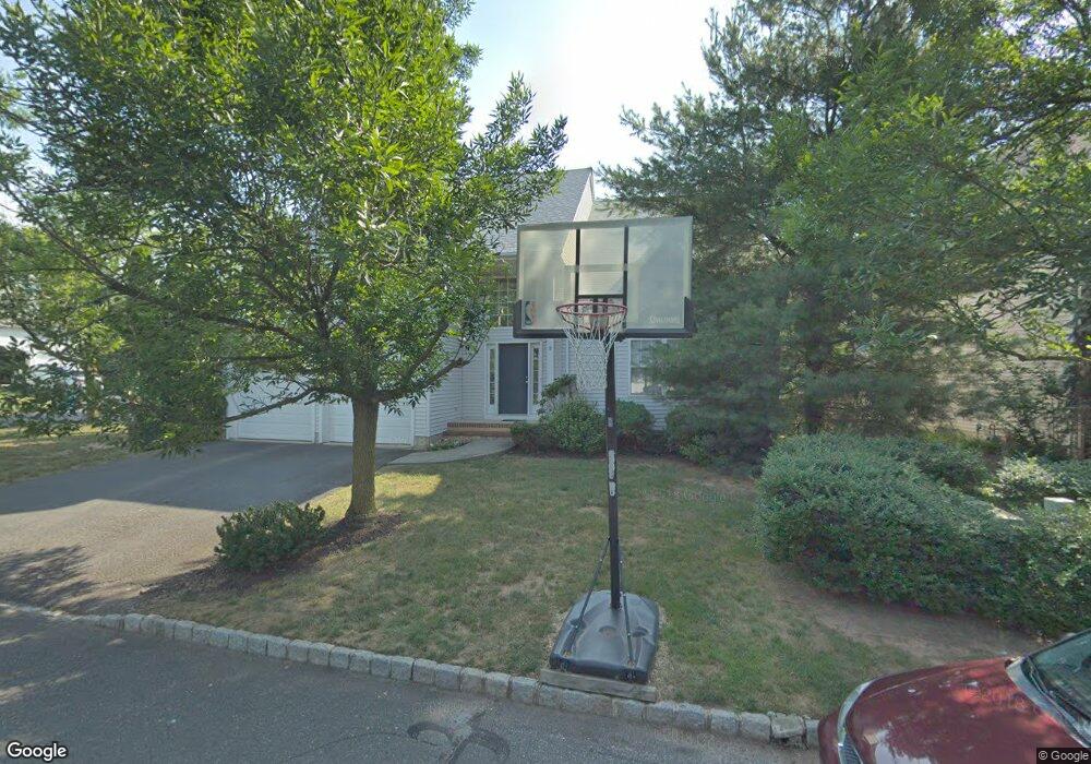 8 Traveller Way, Scotch Plains, NJ 07076 - photo 1