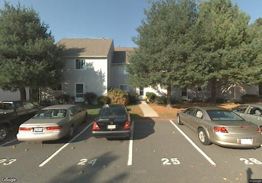 16 Shawnee Ct, Cromwell, CT 06416 - photo 1