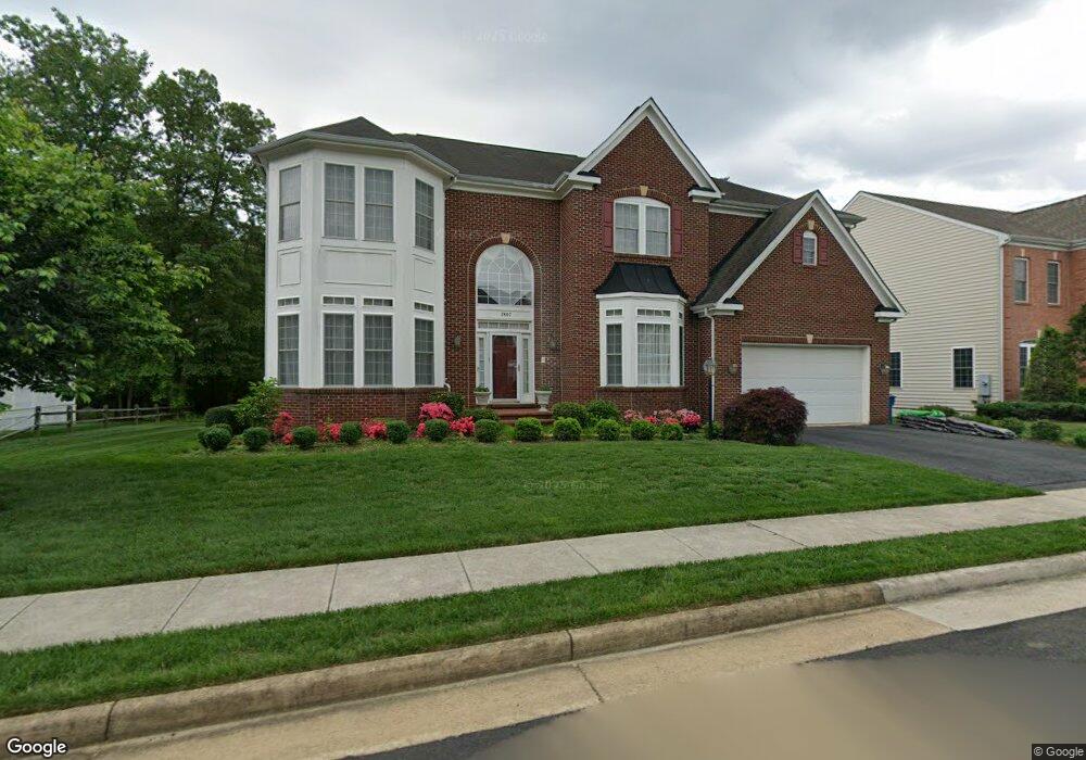 7807 Rose Garden Ln, Springfield, VA 22153 - photo 1