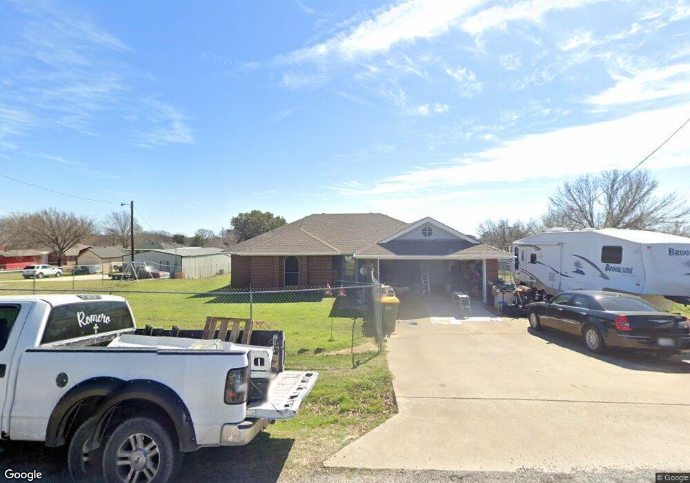 4040 Country Meadows Cir, Granbury, TX 76049 - photo 1