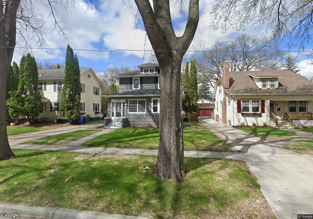 1224 10th St S, Fargo, ND 58103 - photo 1